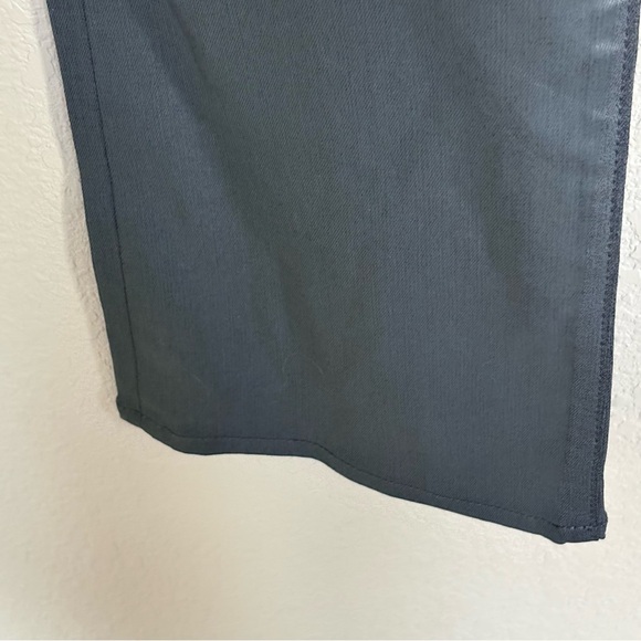 KUT from The Kloth Kelsey Coated Silver Bell Gray Ankle Flare Jeans 4 - Picture 7 of 11